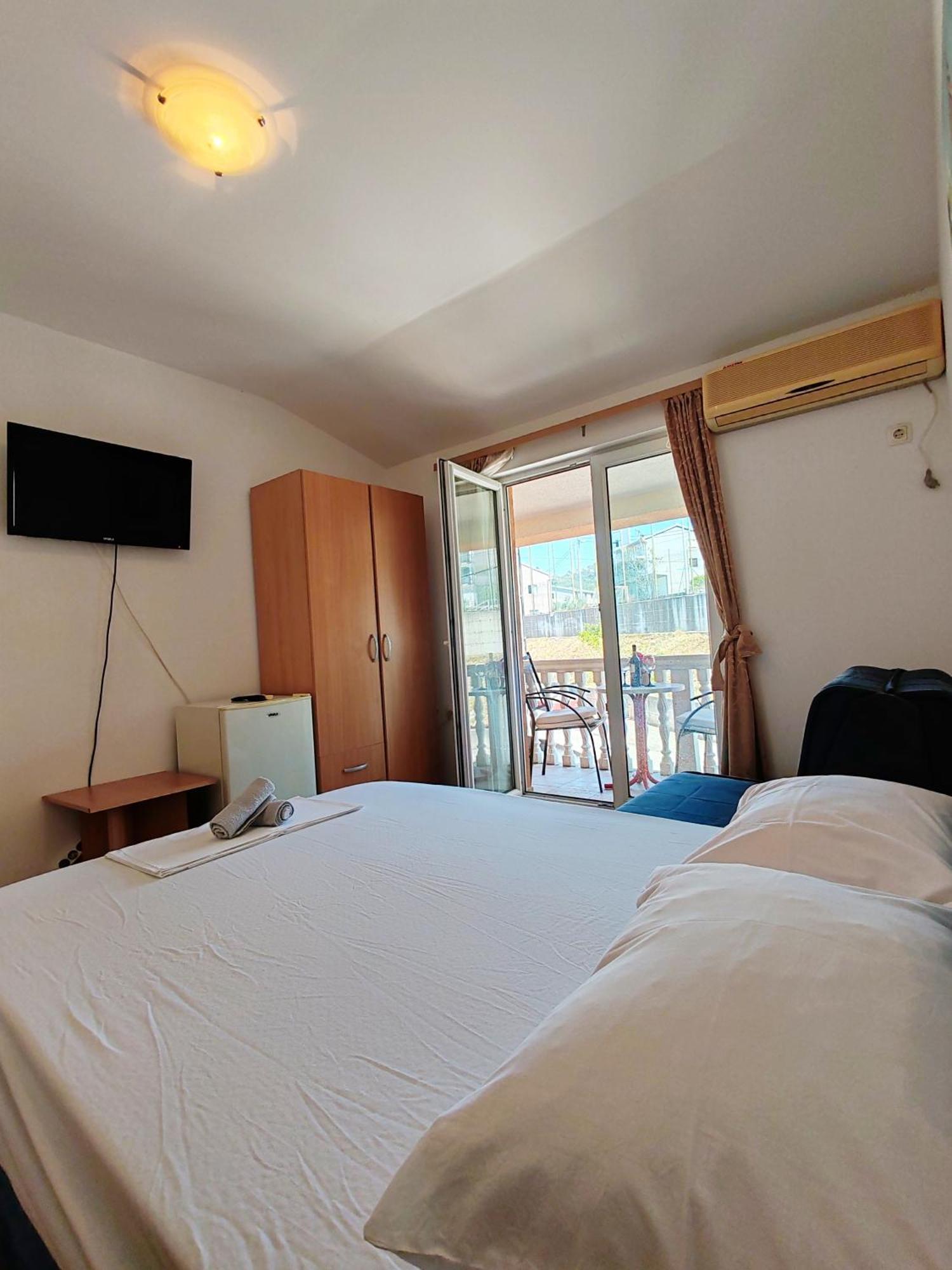 Apartment & Rooms Tempera Neum Værelse billede